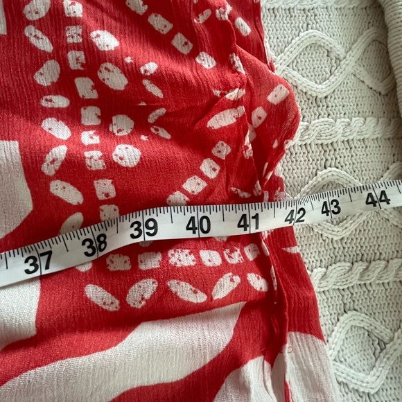 NEW! Vince Camuto Designer Coral and White Patterned Kimono OSFM - Picture 7 of 16